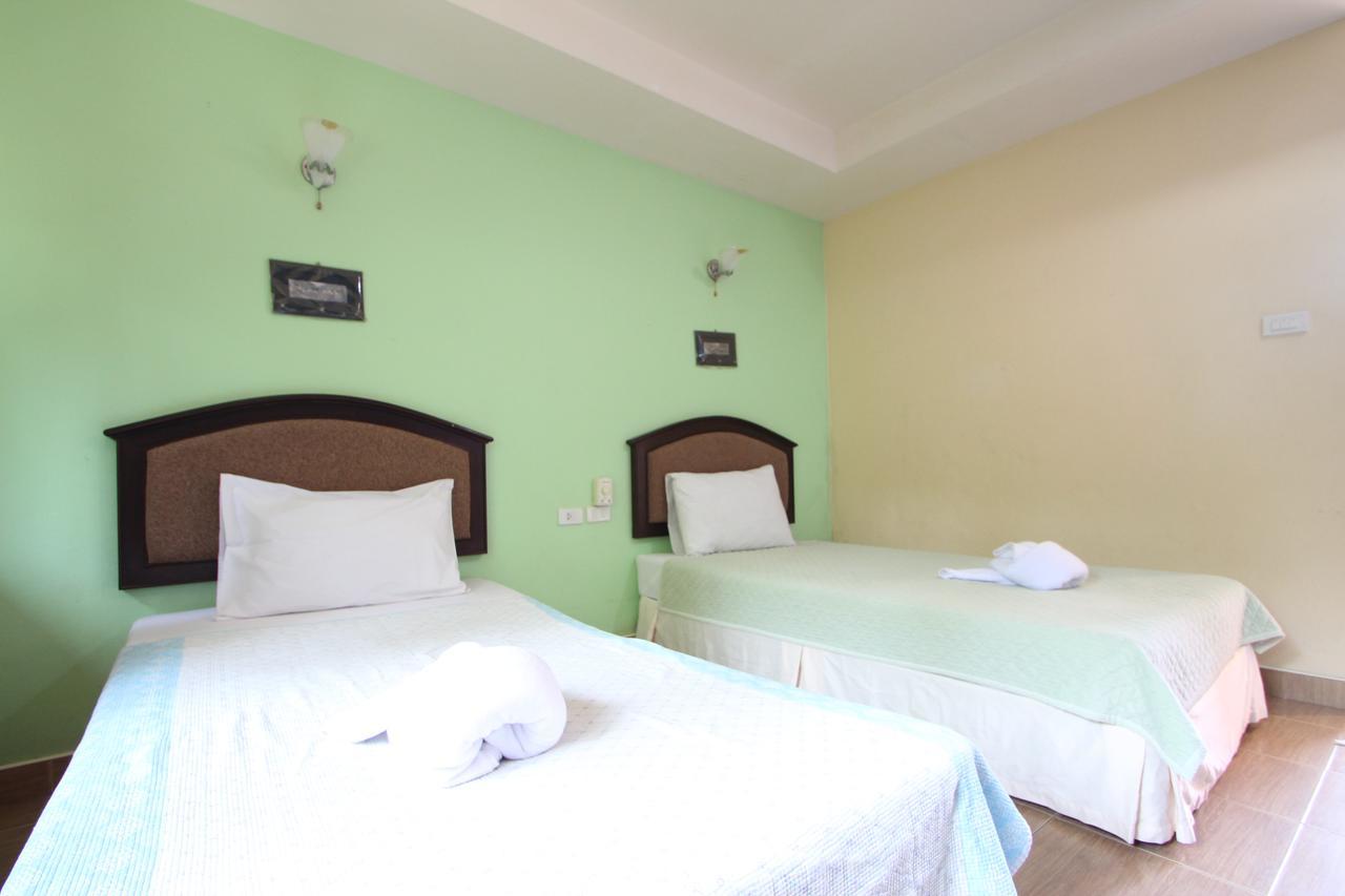 Baan To Guesthouse Краби Экстерьер фото